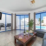 Yaiza Villa