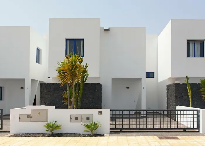 Yaiza * Playa Blanca (Lanzarote)