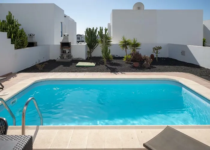 Yaiza Playa Blanca (Lanzarote)